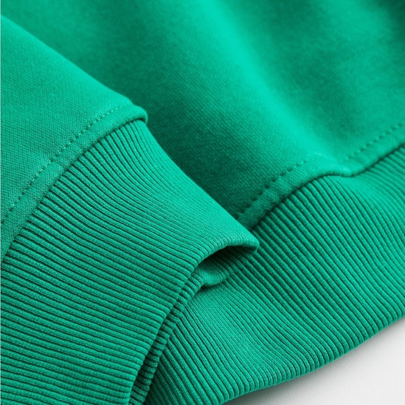 SALE H&M green sweatshirt - Picture 3 of 4